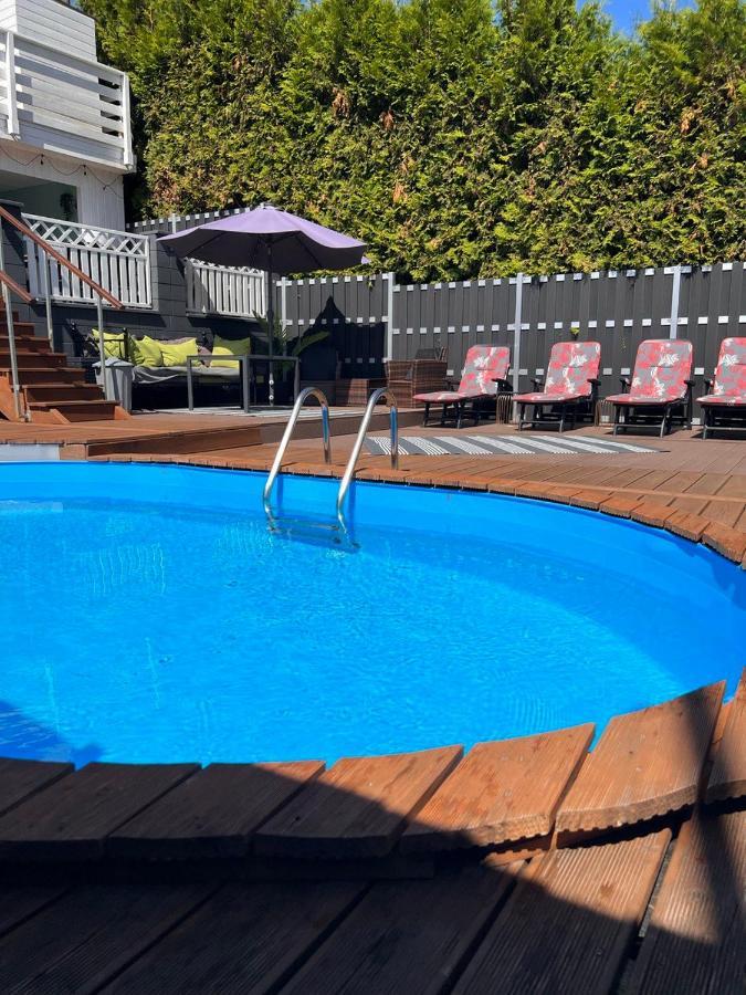 O&W Ferienhaus Mit Pool Naehe Nuerburgring, Adenau Kültér fotó